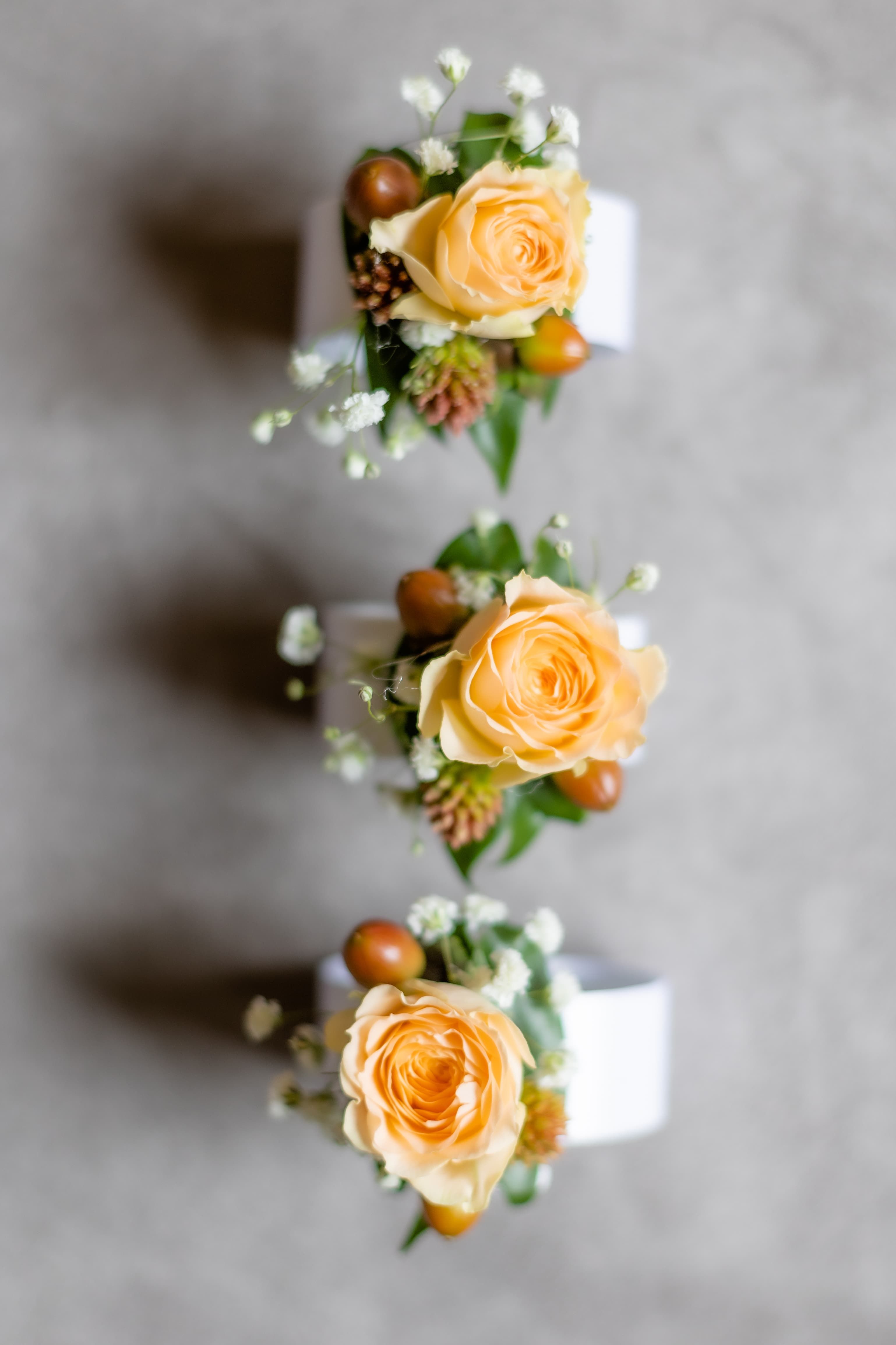 Bracelet pour témoin mariage par fleuriste mariage Auterive Caujac A Fleur d'Art