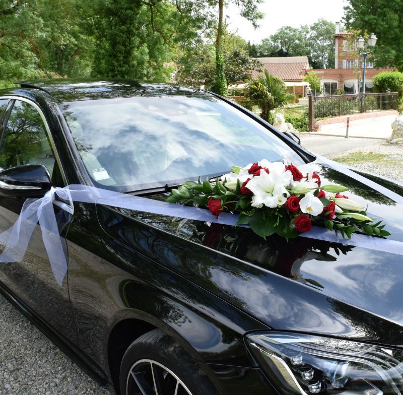 Voiture Fleurie Mariage - Décors voiture Mariage - A Fleur d'Art - Artisan Fleuriste Professionnelle